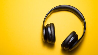 Over-ear noise-cancelling headphones
