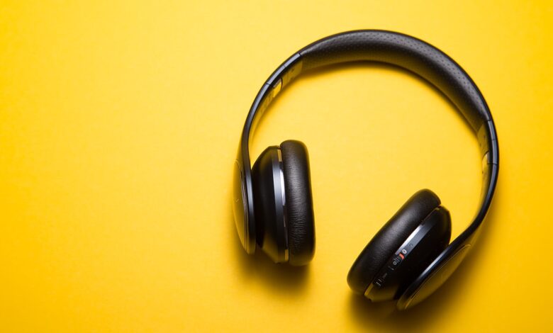 Over-ear noise-cancelling headphones